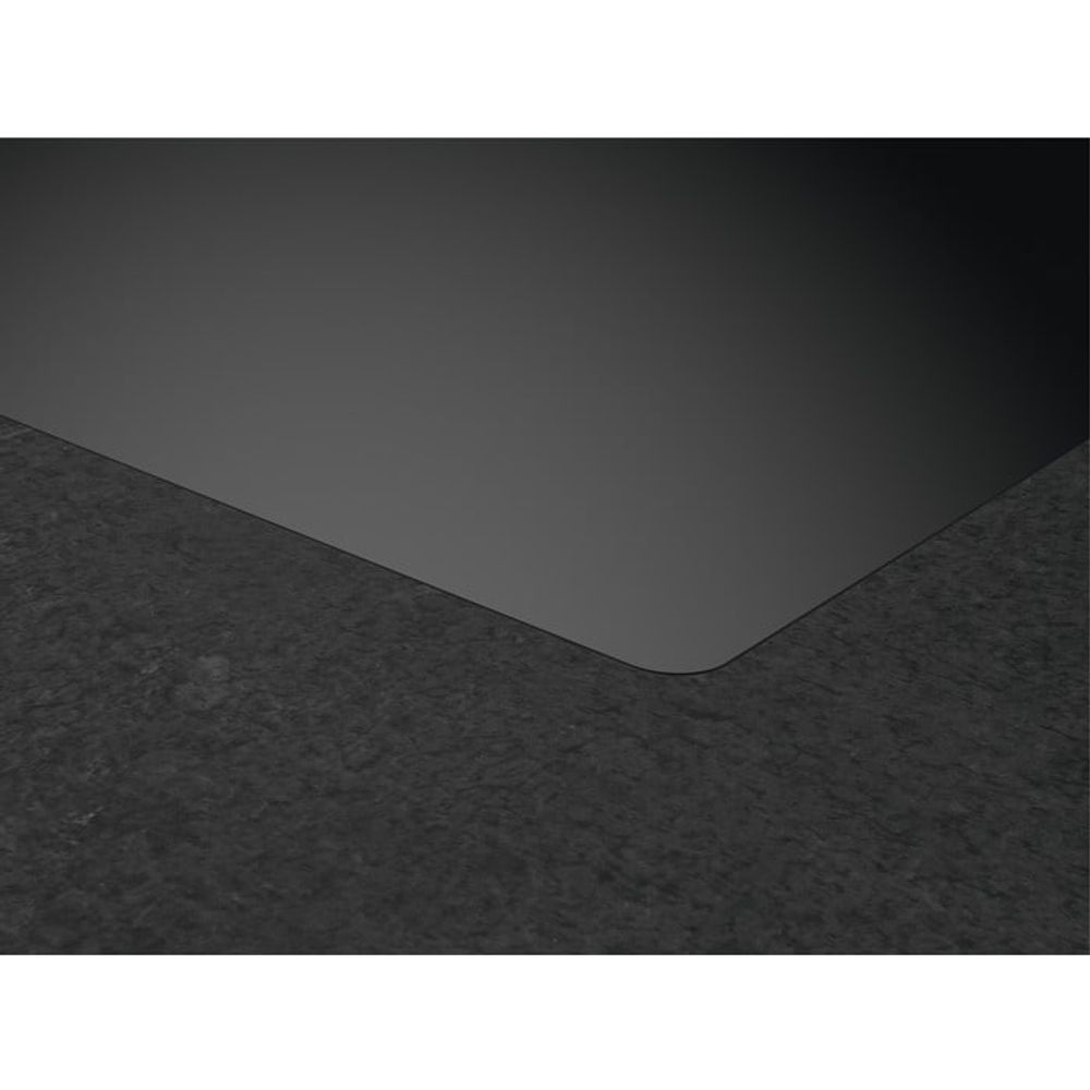 Aeg induksjonstopp med integrert ventilator 70 cm TCH74B01CB