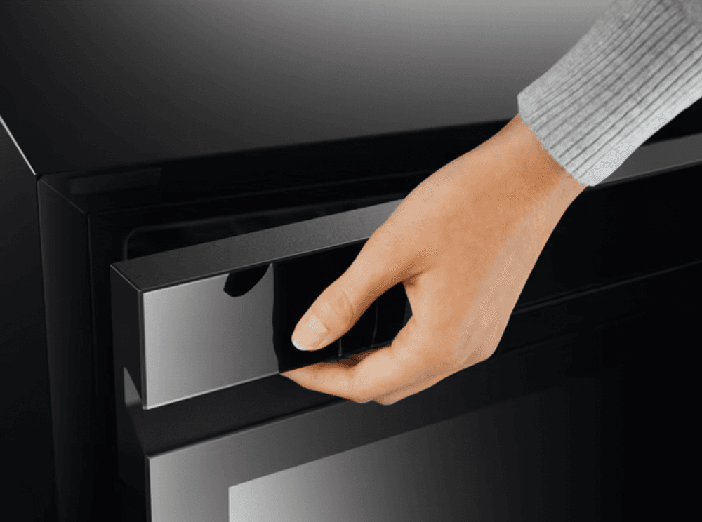 Electrolux 700 integrert vinskap 18 flasker 81.8 cm EWUS018B7B 923421260